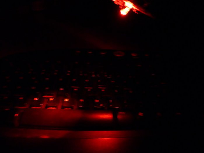 HIer habe ich  just for fun ein rotes lich Drangelötet