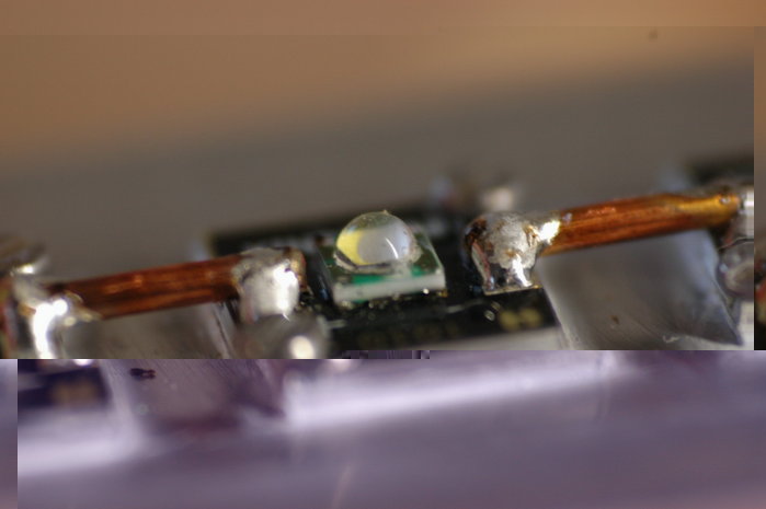 Defekte Led.jpg (183.15 KiB) 21919 mal betrachtet Sieht etwas komisch aus