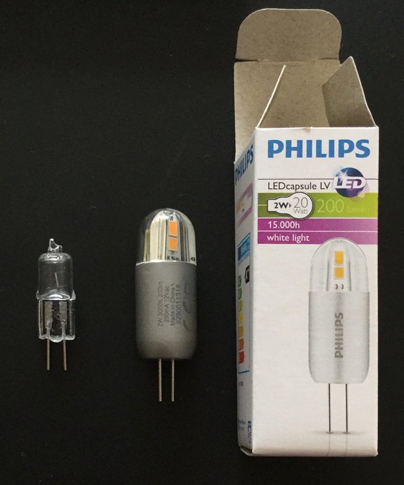 alte Halogen G4 (10W) und neue LED G4 (2W)
